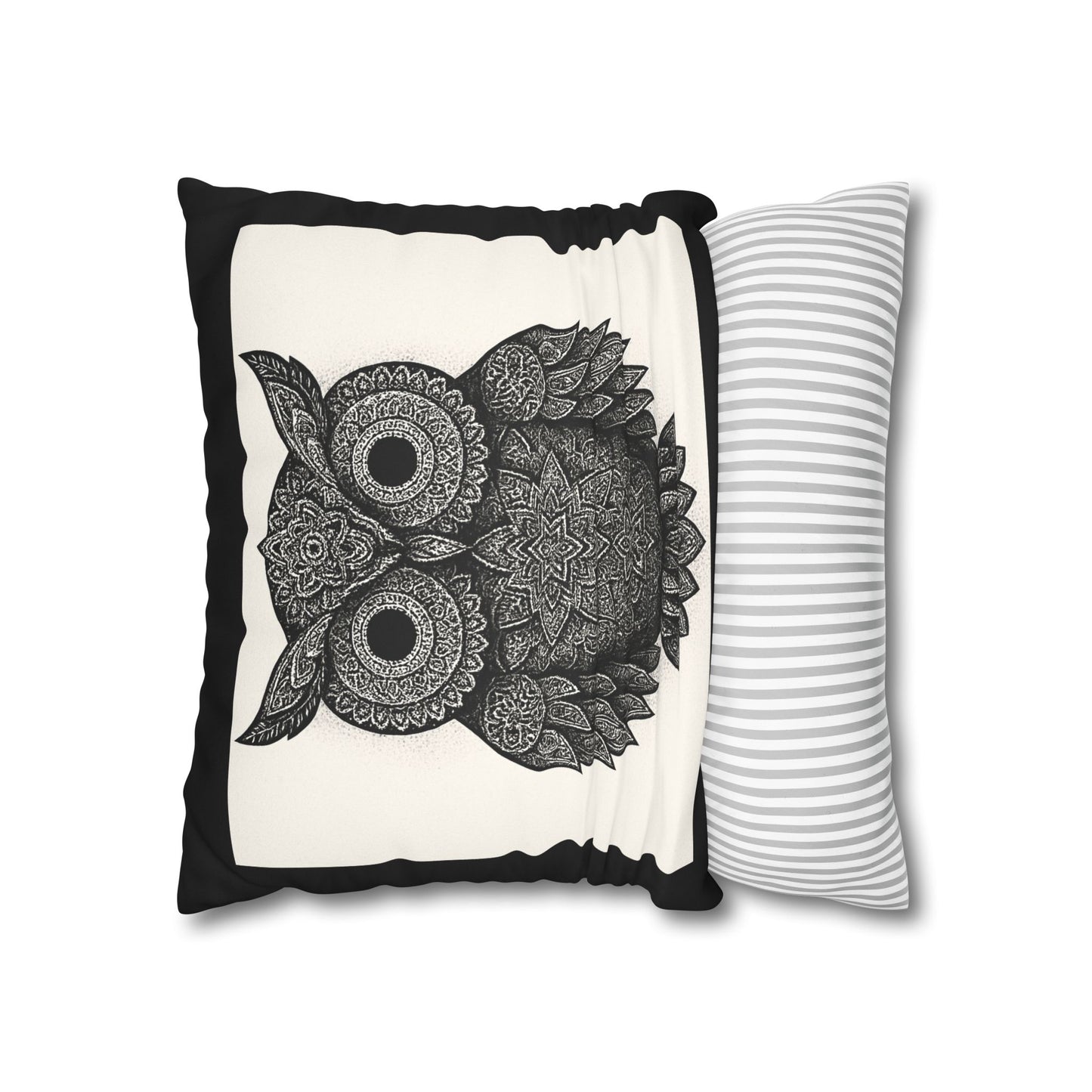 Black & White Owl Pillowcase - Boho Home Decor, Cozy Cushion Cover, Gift for Animal Lovers, Nature Accent Pillow, Living Room Decor