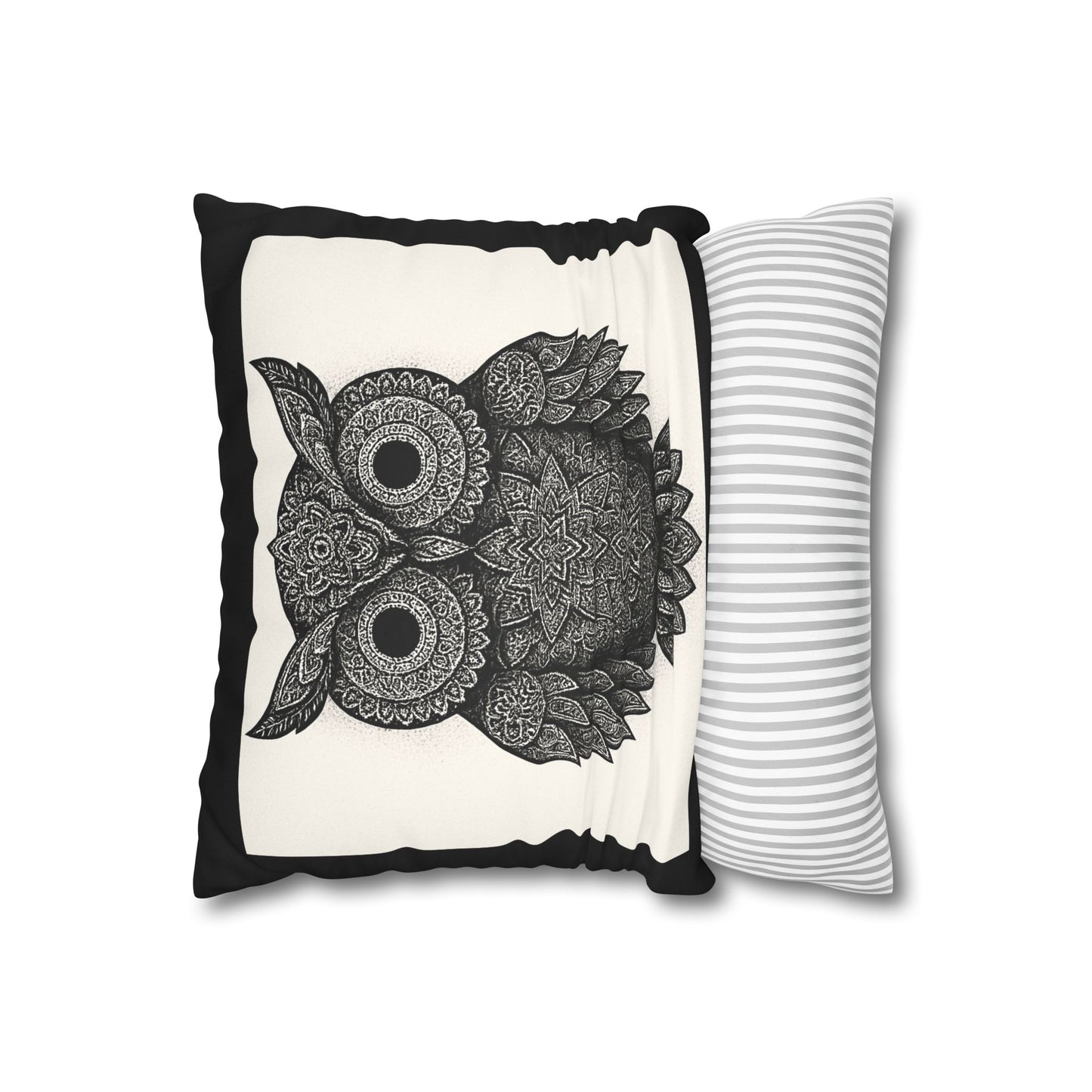 Black & White Owl Pillowcase - Boho Home Decor, Cozy Cushion Cover, Gift for Animal Lovers, Nature Accent Pillow, Living Room Decor