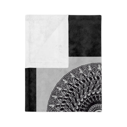 Cozy Mandala Velveteen Microfiber Blanket - Perfect for Home Decor & Gifting
