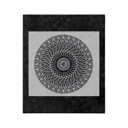 Cozy Mandala Velveteen Microfiber Blanket - Perfect for Home Decor & Gifting
