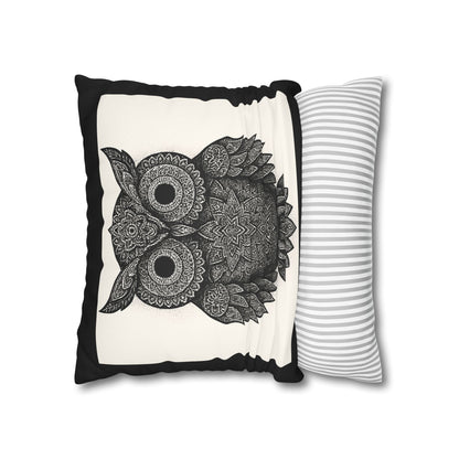 Black & White Owl Pillowcase - Boho Home Decor, Cozy Cushion Cover, Gift for Animal Lovers, Nature Accent Pillow, Living Room Decor